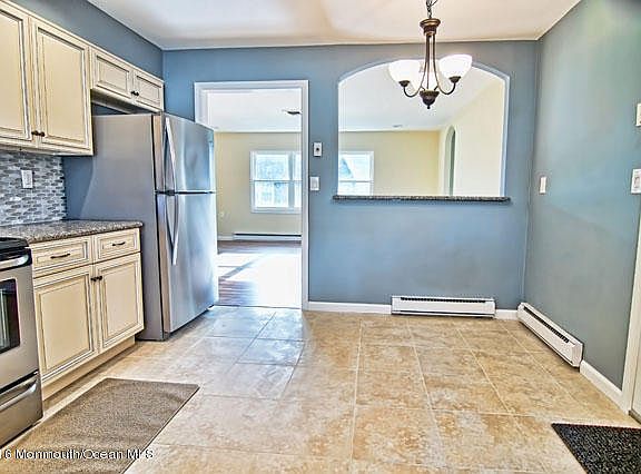 3rd image of 427D Chatham Ct #100D