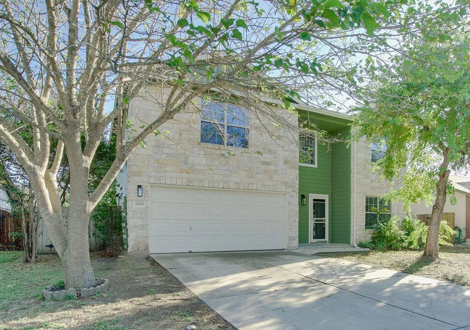 2005 Whistling Way Taylor, TX 76574 — Photo 1