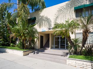 12125 Weddington St APT 11, Valley Village, CA 91607