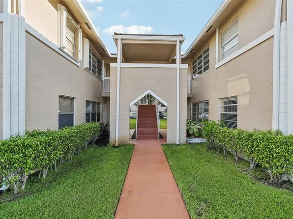 10148 Twin Lakes Dr #12-C, Coral Springs, FL 33071