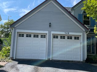 548 Newberry Dr, Elk Grove Village, IL 60007
