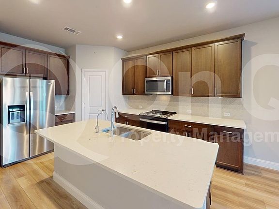 4th image of 108 Mizuna Dr
