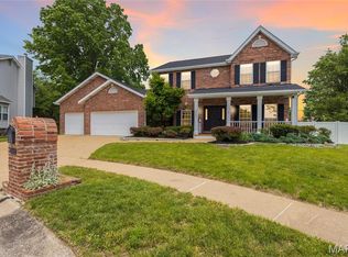 2432 Peaceful Ct, Ballwin, MO 63011