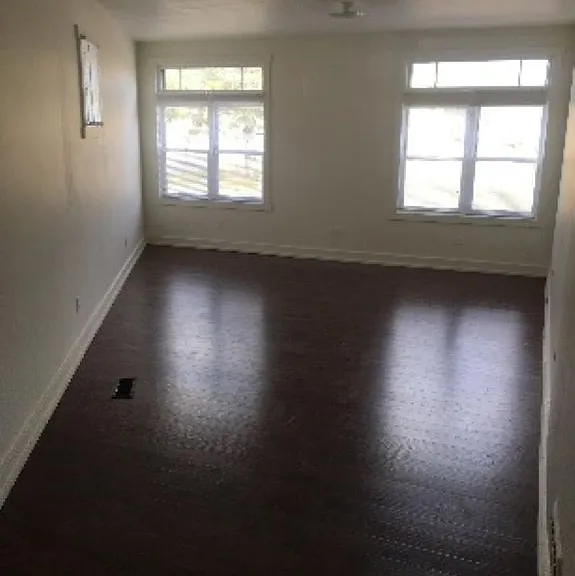 630 W Fairview Ave — Photo 8
