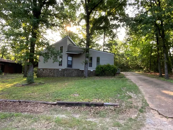 360 Greg St, Batesville, AR 72501
