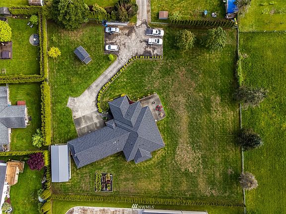 5th image of 500 Briza Way Ln