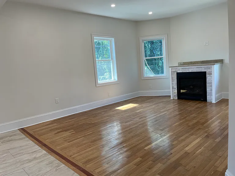 14 Weld Ave #1 — Photo 8