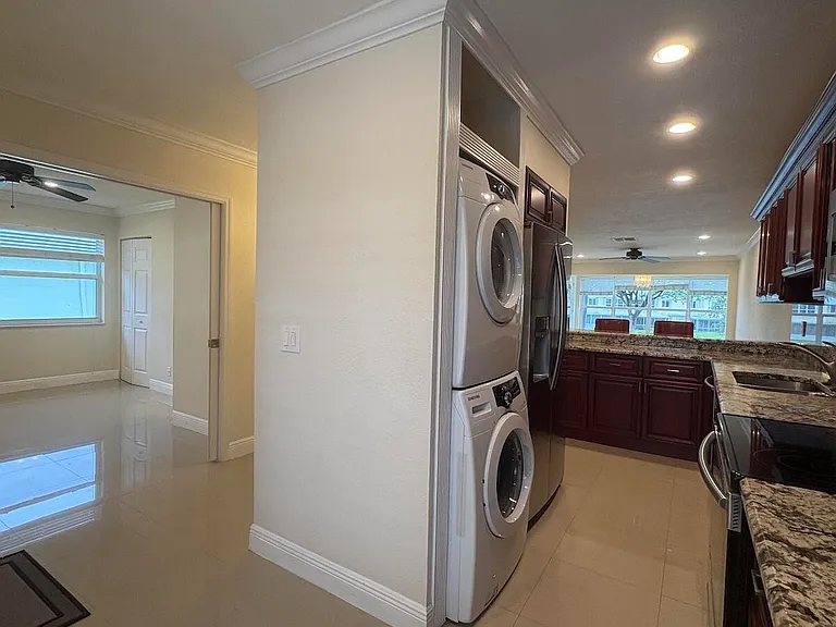 1441 NW 19th Ter #201 — Photo 8