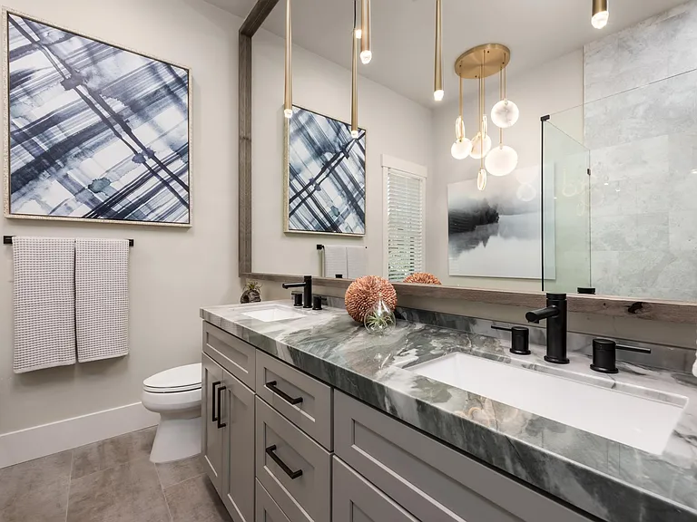 Luxury Spaces — Photo 229