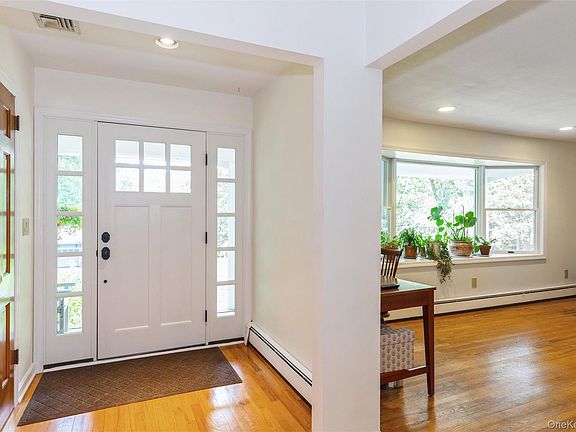 4th image of 23 Eastwood Road