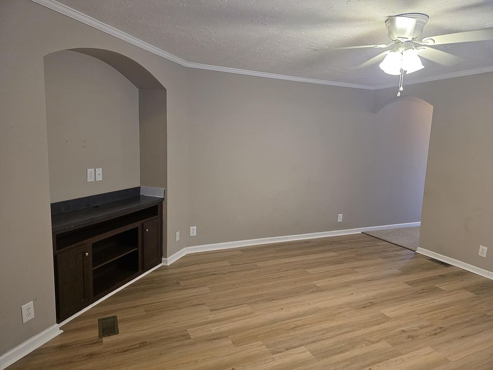 1st image of 6292 Trail Dr #24