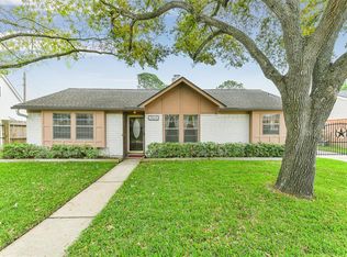 10218 Sageplum Dr, Houston, TX 77089