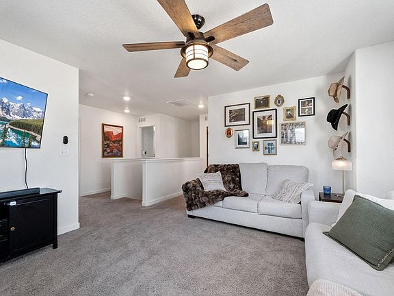 5th image of 3906 Windwood Dr