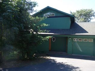 17 Annie Ln, White Salmon, WA