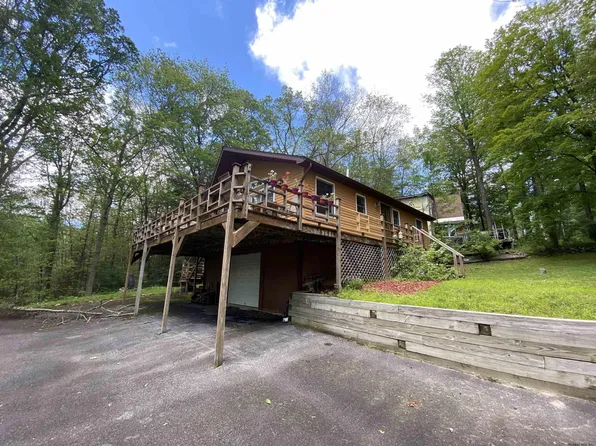 9 Flat Rock Road, Lake George, NY 12845