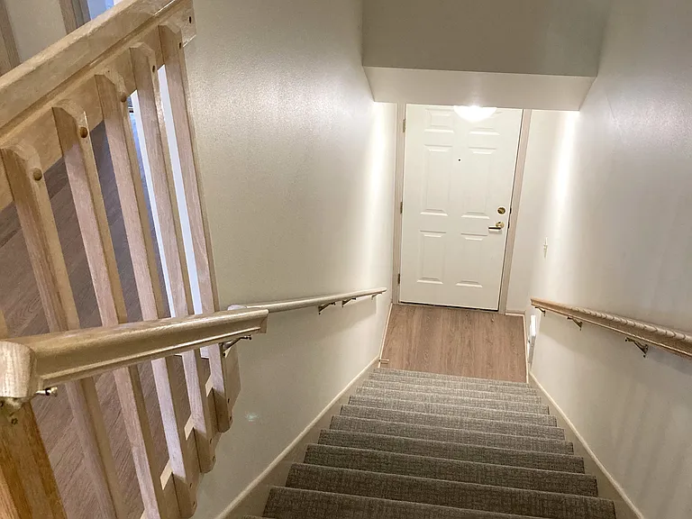 W181S8540 Lodge Blvd — Photo 6