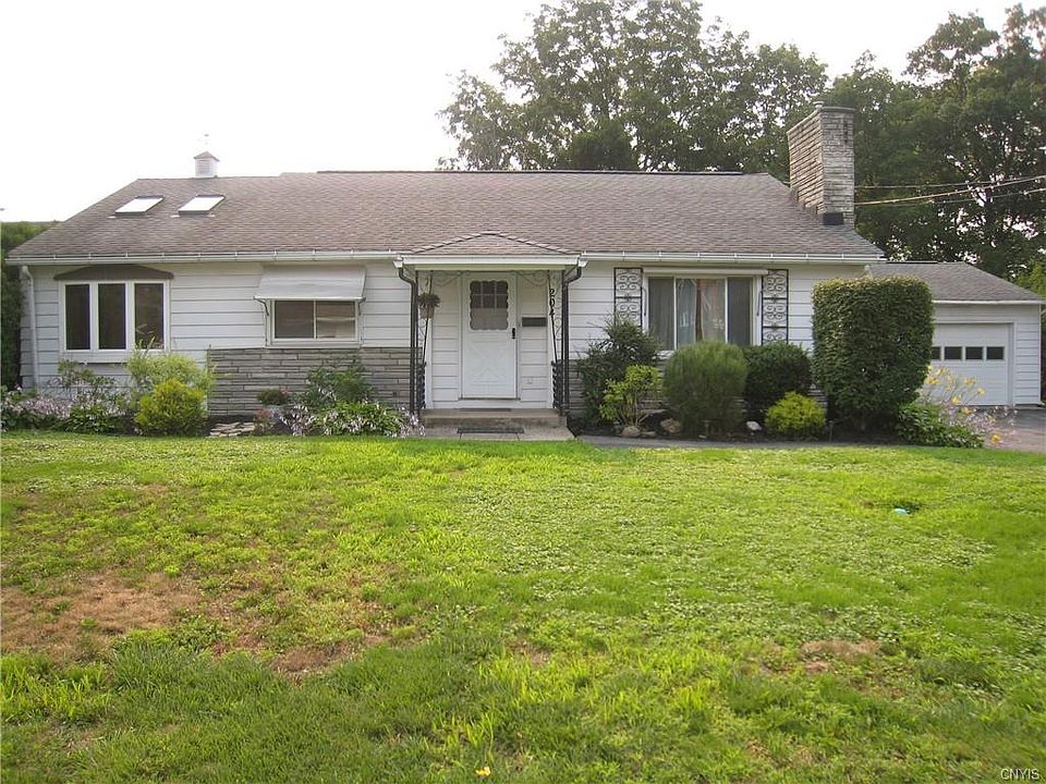 1st image of 204 Austin Ave