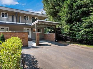 Cedarwood, Saanich, BC V8N 1A6