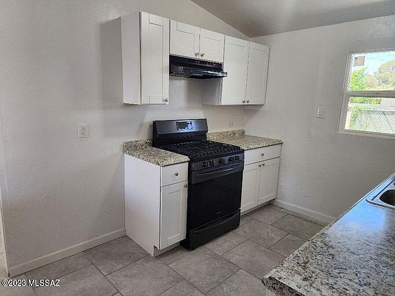 5th image of 2502 S Edmondson Ave