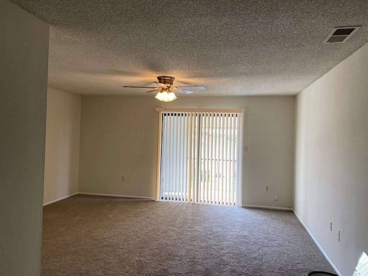 Altamonte Springs 2 Bedroom 2 Bath 2nd Floor Condo! — Photo 4