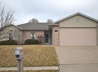 5301 Sandstone Dr, Columbia, MO 65202