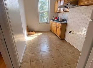 648 54th St FLOOR 2, Brooklyn, NY 11220