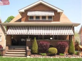 3841 W 158th St, Cleveland, OH 44111