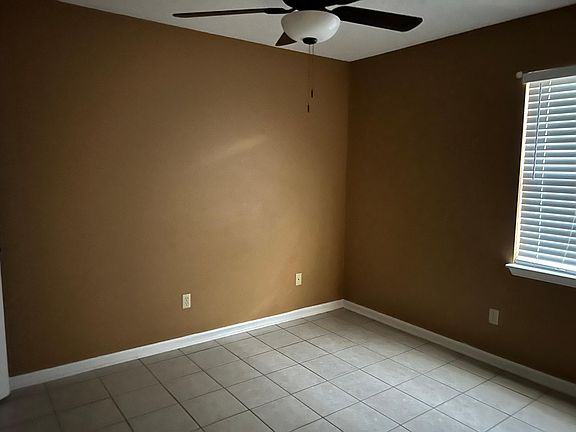 4th image of 1786 Wayland Park Dr