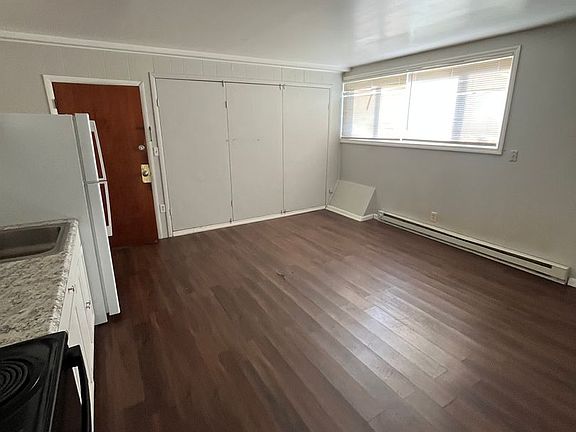 5th image of 4801 Madison Rd APT 10