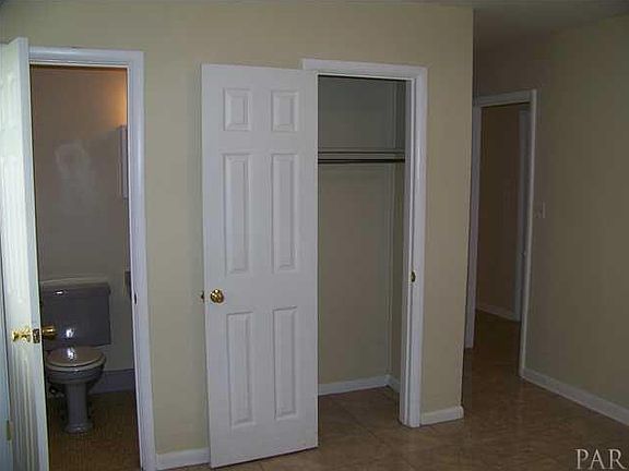 5th image of 4324 Wycliff Dr