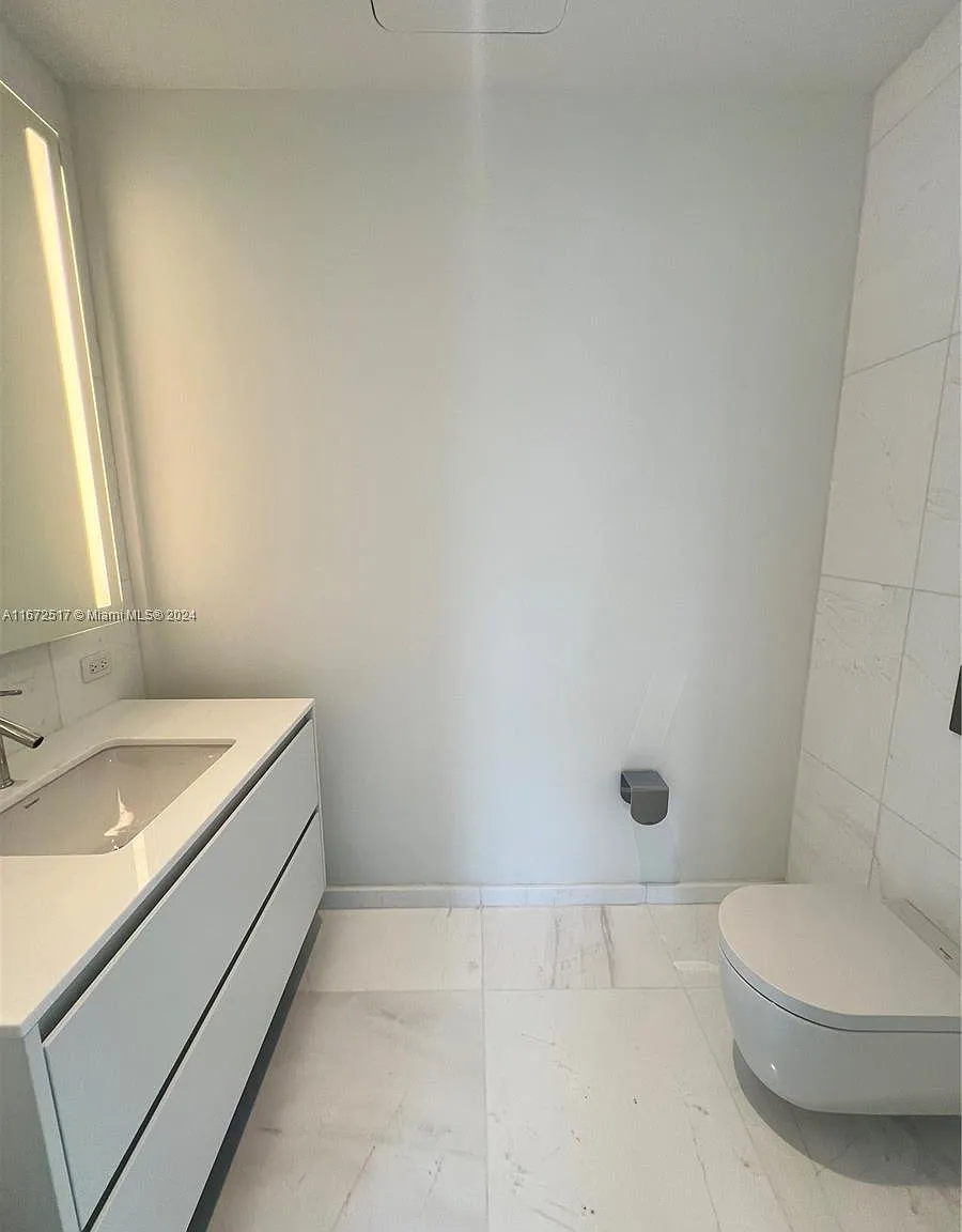 1 bed, $5,990 — Photo 3