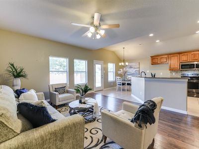 534 Westminster Dr, Midlothian, TX, 76065