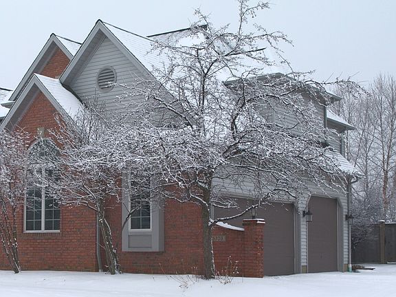 4th image of 5320 New Haven Ct