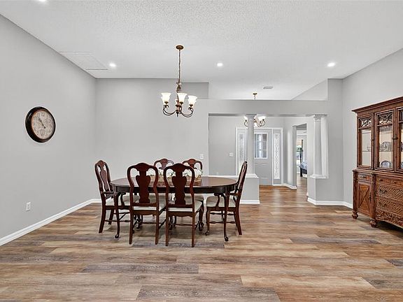 4th image of 511 LOMA PASEO DRIVE