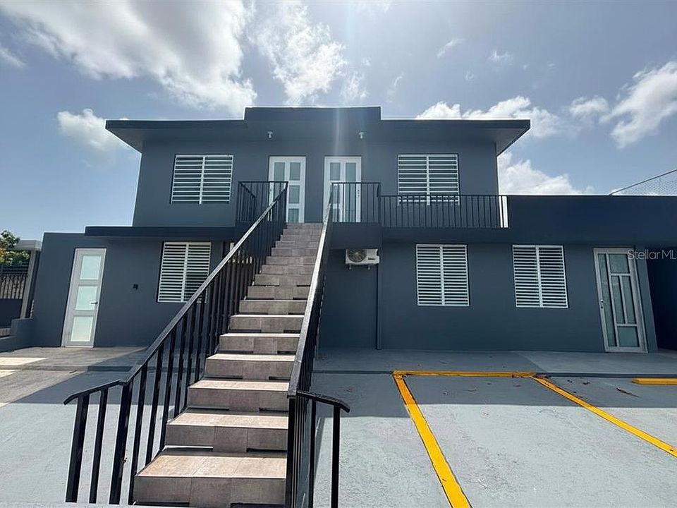 1st image of 18 Six Street Sabana Gdns #18