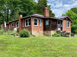 1509B Wildcat Rd, Big Stone Gap, VA 24219