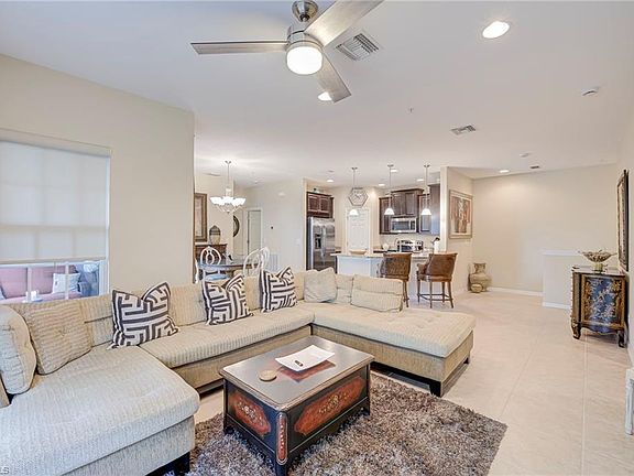 3rd image of 8540 Violeta St Unit 202