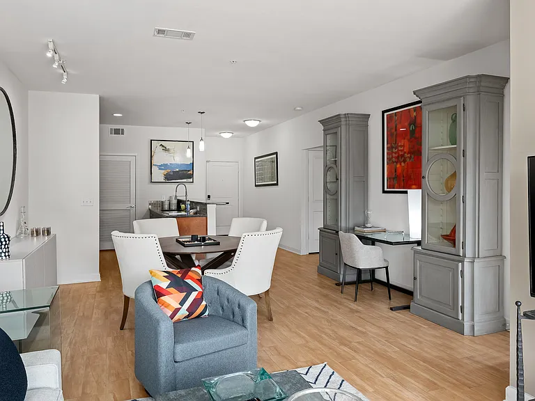 Residences at Park Place — Photo 48