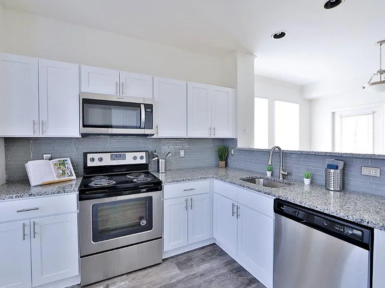 Village at Potomac Falls Apartment Homes — Photo 1