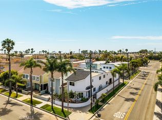 427 21st St, Huntington Beach, CA 92648