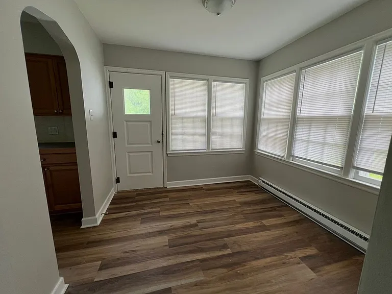 1334 S Burlington Dr — Photo 8
