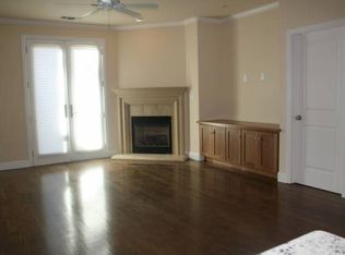 3018 Historic Aly UNIT 100, Sacramento, CA 95816