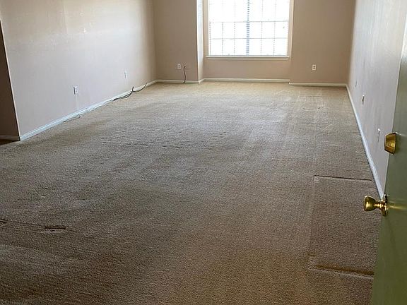 5th image of 2716 Whitney Pl APT 623