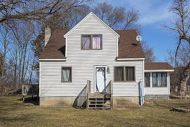 1st image of 717 157th Ave NE
