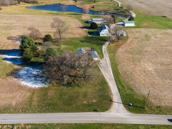 3637 S Underwood Rd, Scottsburg, IN 47170