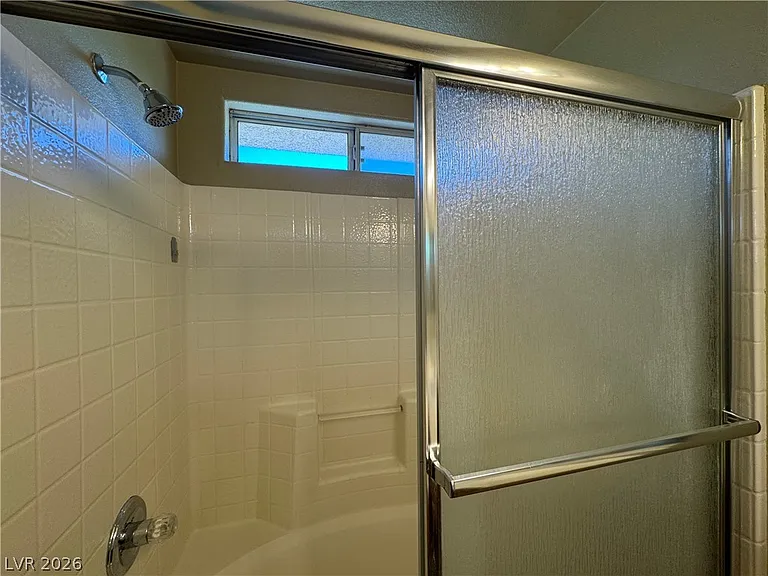 1326 Dusty Creek St — Photo 23