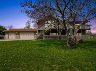 4901 Valley Farm Rd, Central City, IA 52214