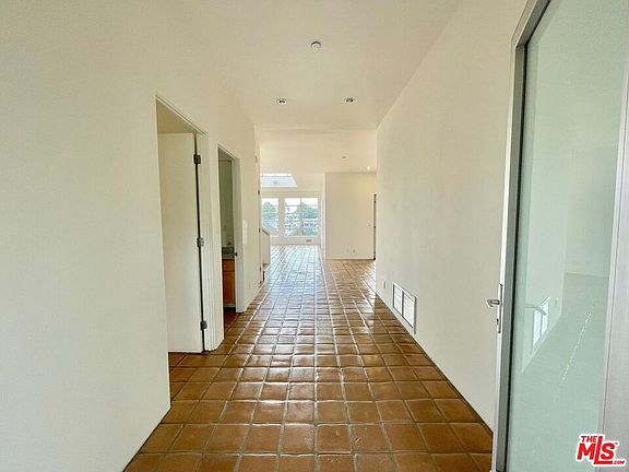 4th image of 8436 Brier Dr