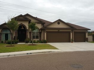 2811 Braids Dr, Laredo, TX 78045