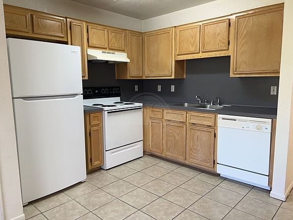 4th image of 313 Deloris Dr